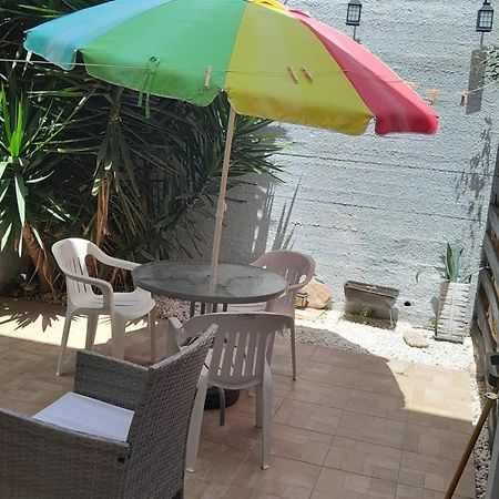 No3,23 Neilmmantos St Peyia别墅 外观 照片