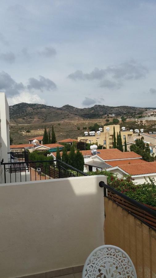 No3,23 Neilmmantos St Peyia别墅 外观 照片